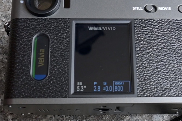 Fujifilm X-Half Film Simulation Sub LCD