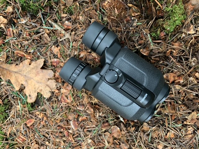 Fujinon Techno-Stabi TS 16x28 Compact Binoculars