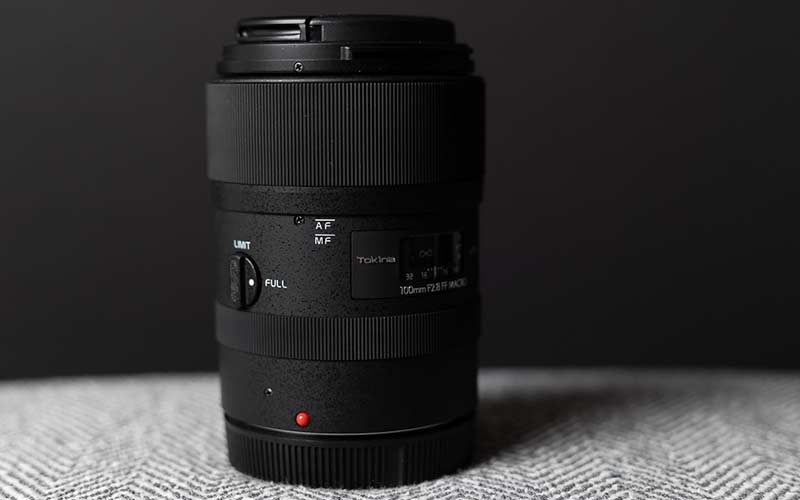 Tokina 100mm macro lens clutch