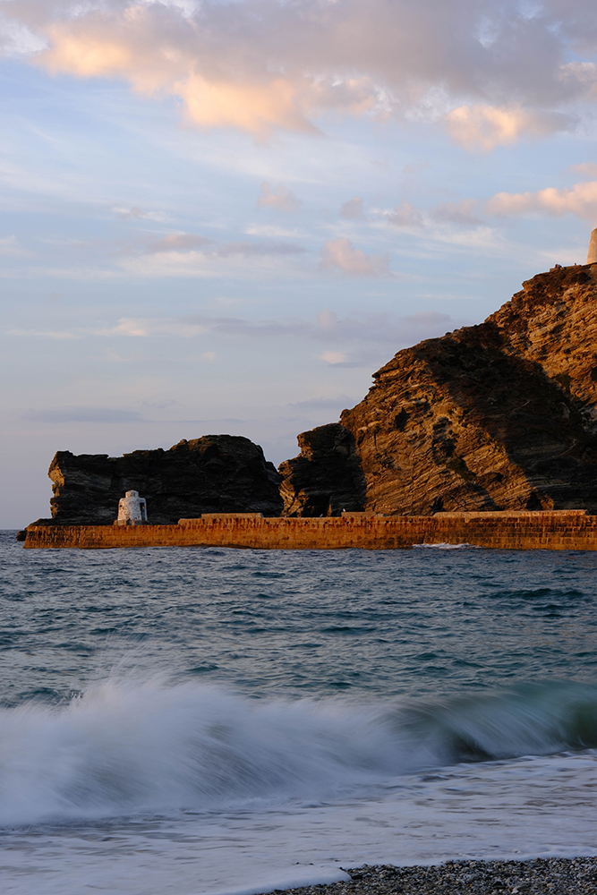 Long exposure of Portreath beach taken on Fujifilm X-H2