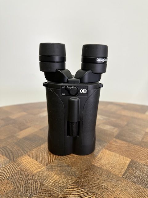 Opticron Imagic IS 16x42