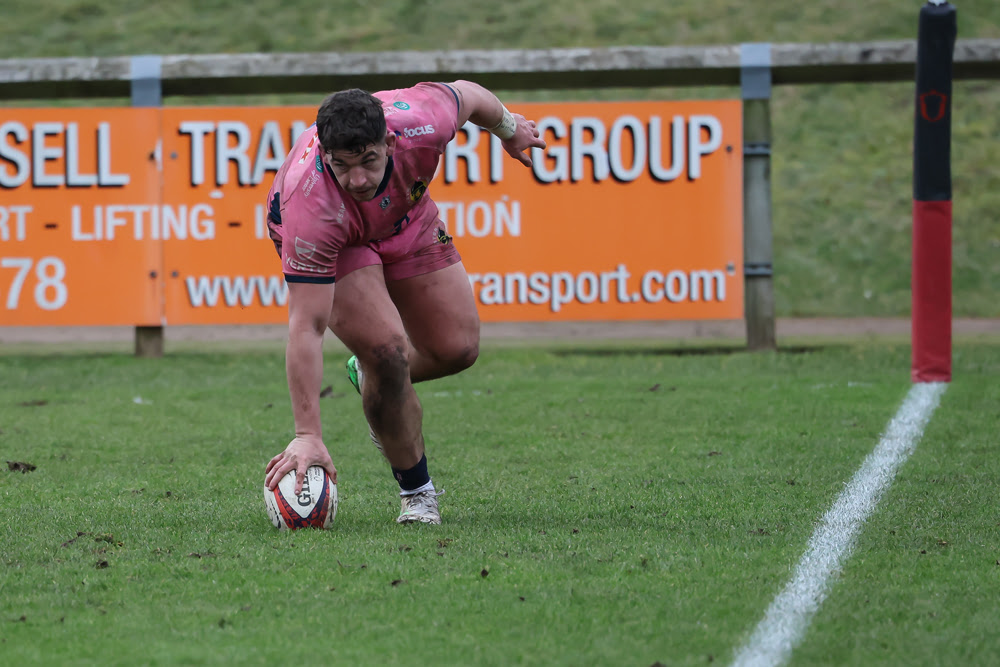 R1 gallery shot 10 - rugby