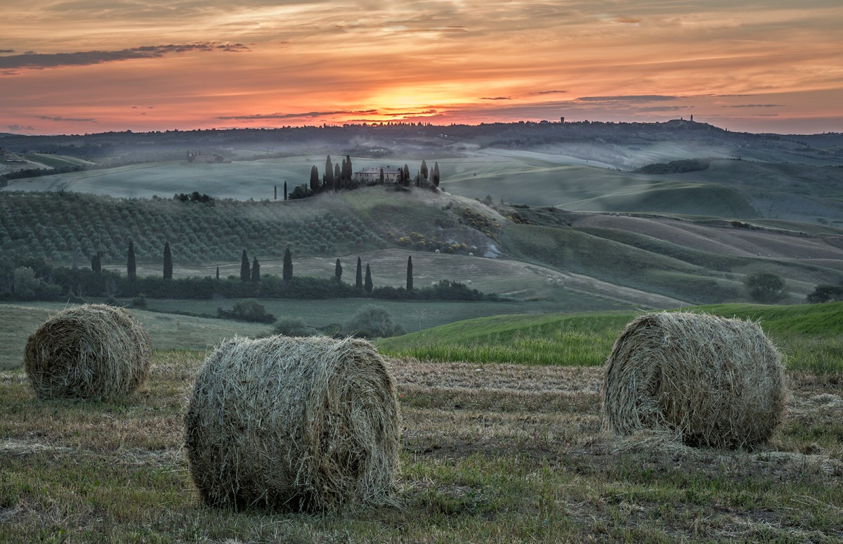 Spectacular Landscapes with Light & Land Photography