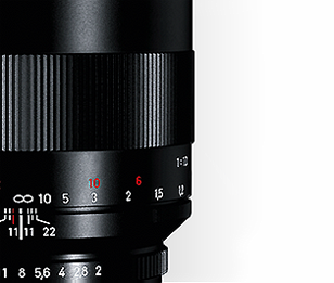 Get Precise manual focus with the Zeiss Loxia