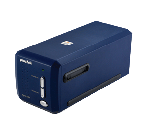 Plustek OpticFilm 8100 Film Scanner